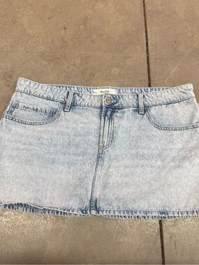 Hollister Light Wash Denim Mini Skirt - Light Blue